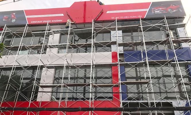 nhung chiec vinfast klara dau tien da xuat hien tai dai ly o ha noi