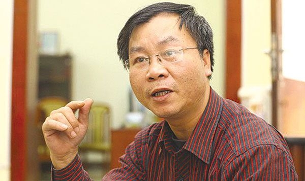 cac chuyen gia hien ke phat trien xe dien de cai thien moi truong