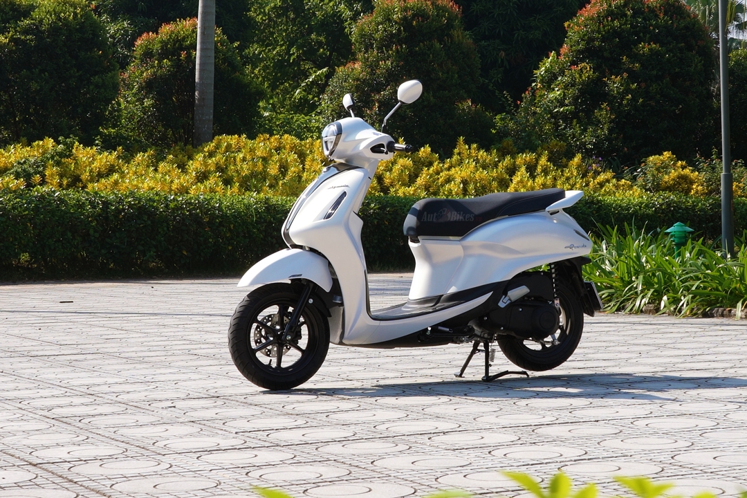 Nhiều mẫu xe máy ồ ạt giảm giá, nỗ lực tìm lại sức mua