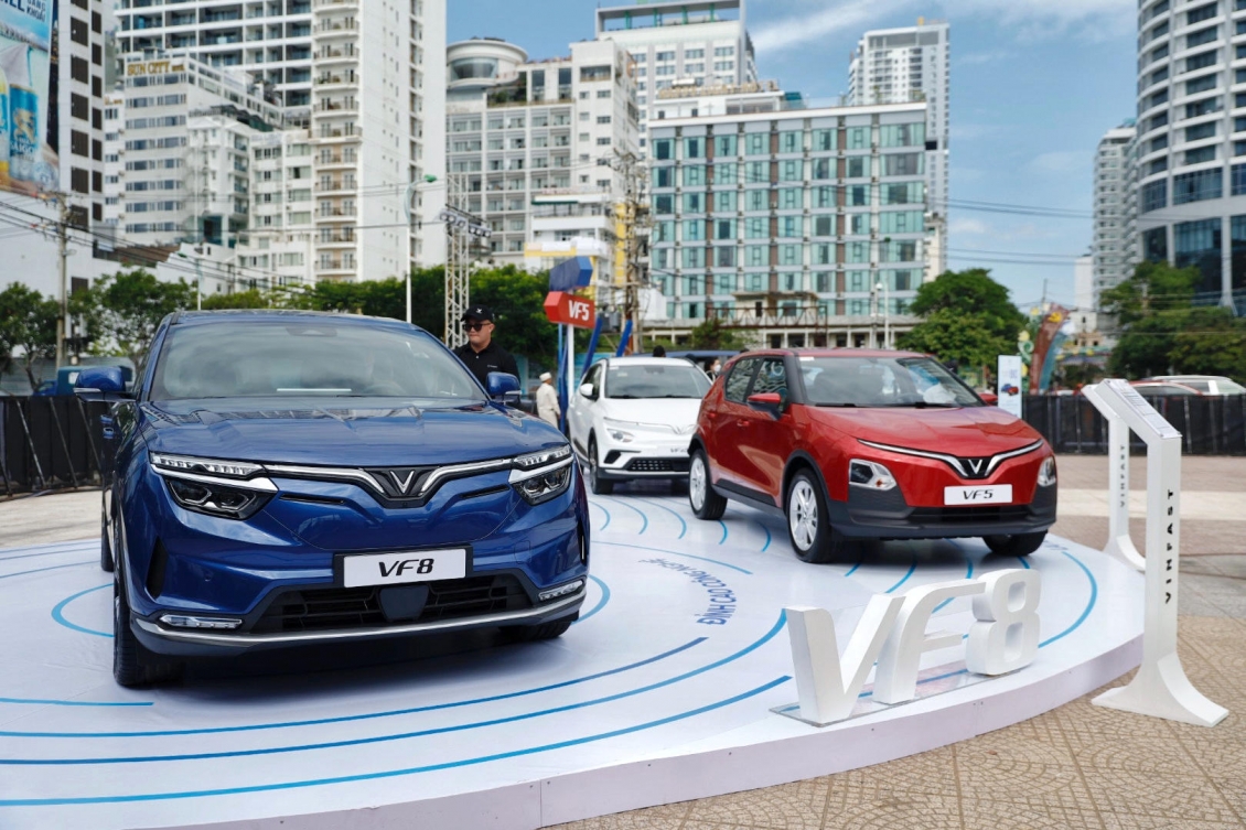 VinFast tung chính sách ưu đãi cho khách hàng mua ô tô điện