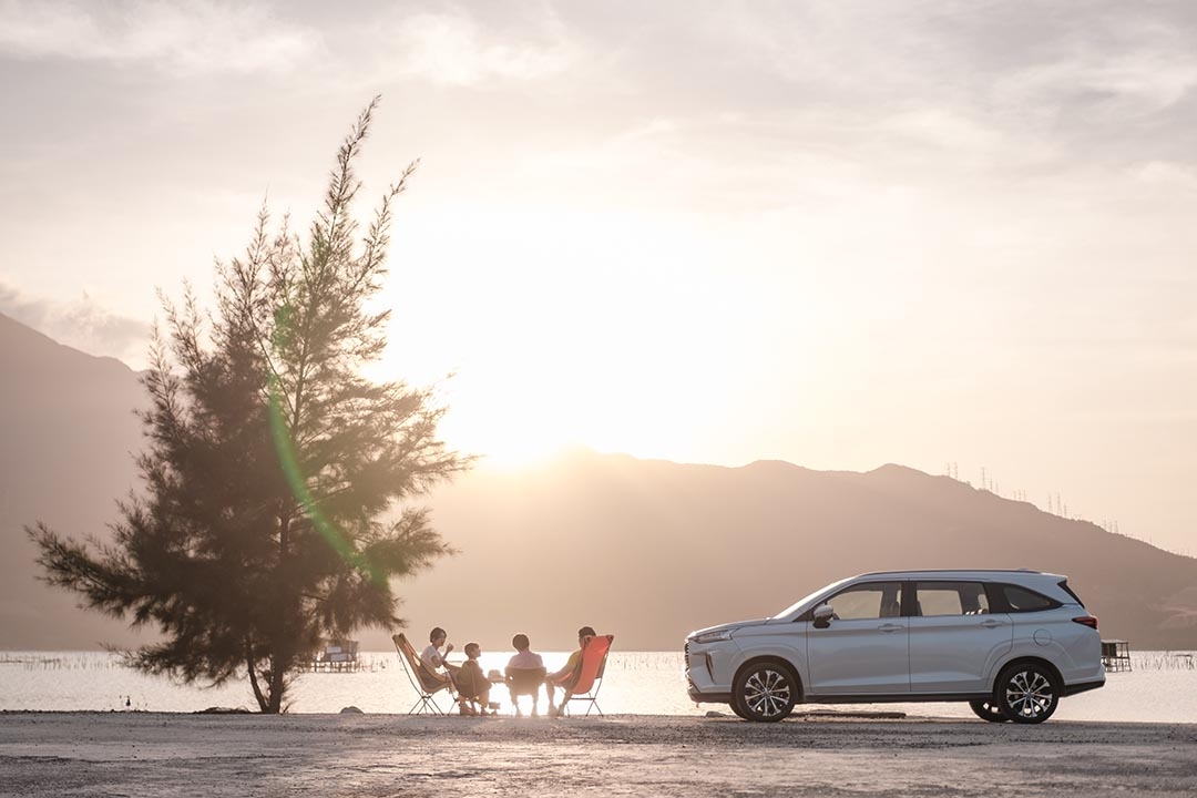 Toyota Veloz Cross giảm 85 triệu đồng tại đại lý, tăng sức cạnh tranh Xpander