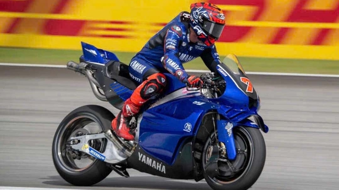 Suzuki GSX-8T và GSX-8TT 2025 ra mắt, giá từ 370 triệu đồng