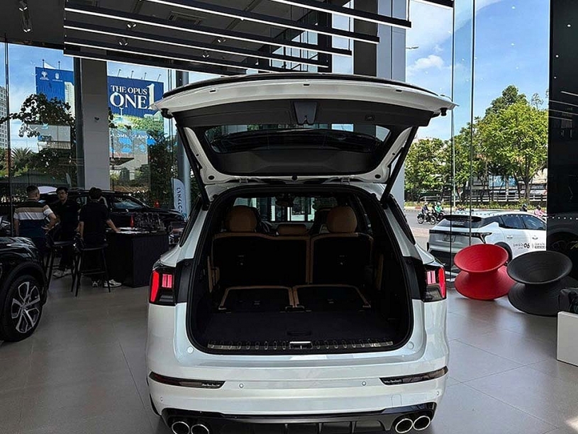 Khám phá SUV cao cấp Lynk & Co 09 sẽ xuất hiện tại Tiền Phong Golf Championship 2025