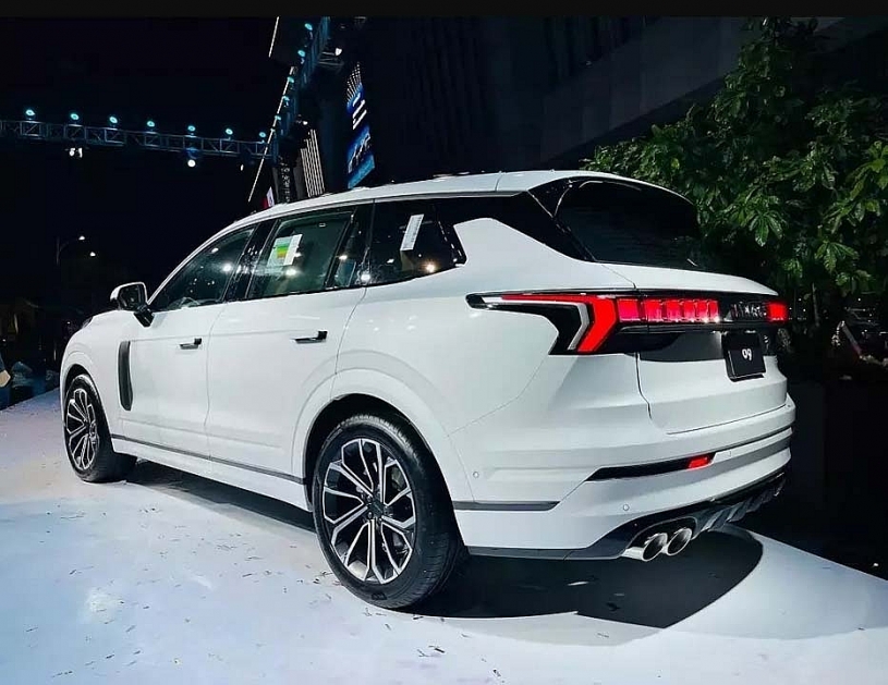 Khám phá SUV cao cấp Lynk & Co 09 sẽ xuất hiện tại Tiền Phong Golf Championship 2025