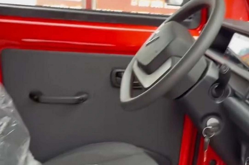 Xe tải VinFast EC Van lần đầu lộ nội thất thực tế, có cải tiến đáng chú ý Xe tải VinFast EC Van lần đầu lộ nội thất thực tế, có cải tiến đáng chú ý