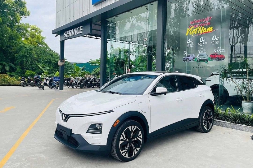 VinFast VF 6 bản giới hạn đang rao bán tại Việt Nam có gì đặc biệt? VinFast VF 6 bản giới hạn đang rao bán tại Việt Nam có gì đặc biệt?