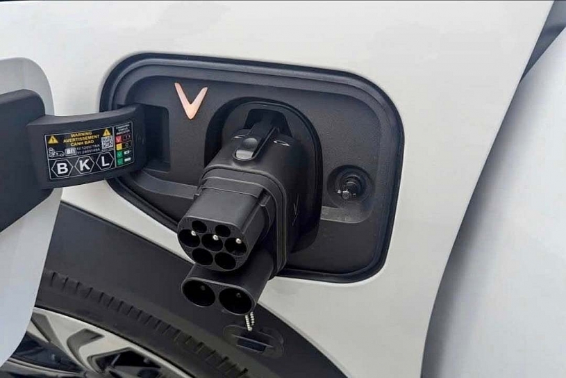 VinFast VF 6 bản giới hạn đang rao bán tại Việt Nam có gì đặc biệt? VinFast VF 6 bản giới hạn đang rao bán tại Việt Nam có gì đặc biệt?