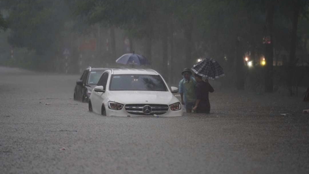 Những thứ âm thầm phá xe sau bão dễ bị bỏ qua