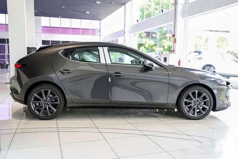 Mazda 3 1.5L High Plus 2025 chính thức ra mắt, giá từ 749 triệu đồng
