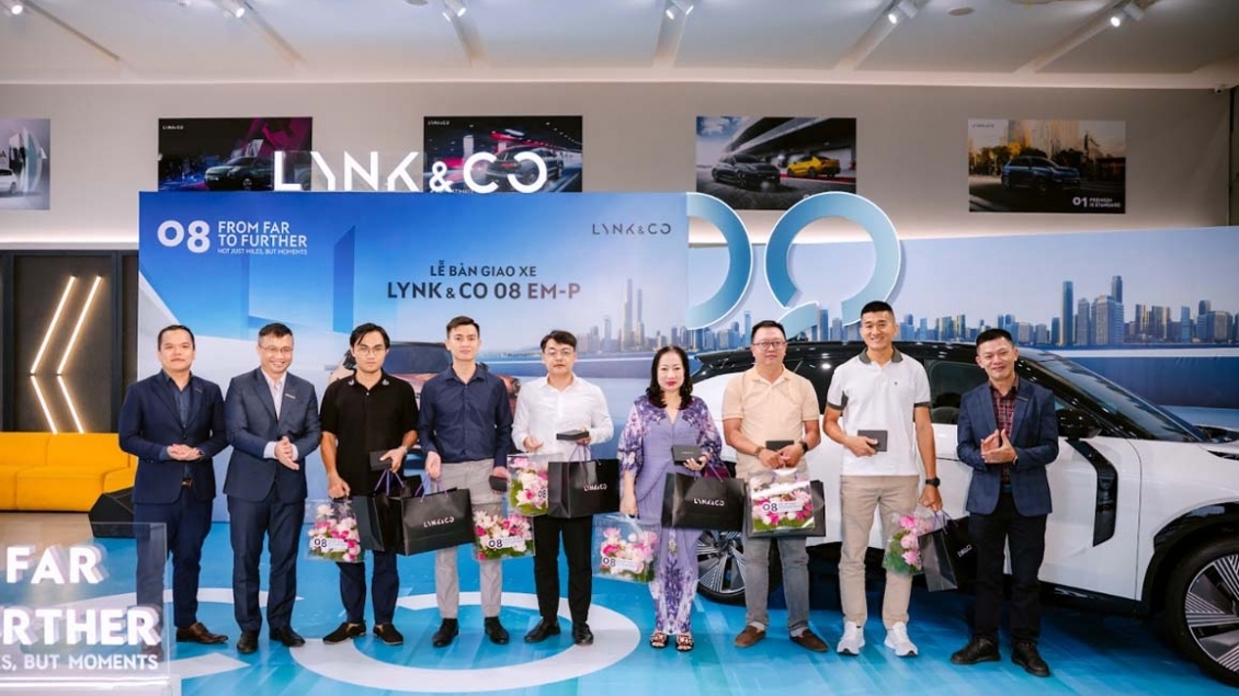 Lynk & Co 08 EM-P 'chào sân' ấn tượng, cháy hàng khi vừa ra mắt tại Việt Nam