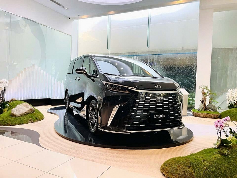 Toyota công bố doanh số tháng 11 và chương trình ưu đãi cuối năm Toyota công bố doanh số tháng 11 và chương trình ưu đãi cuối năm