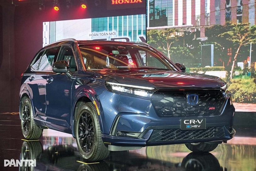 Lắp ráp xe hybrid ở Việt Nam: Rót trăm triệu USD, khách hàng hưởng lợi kép