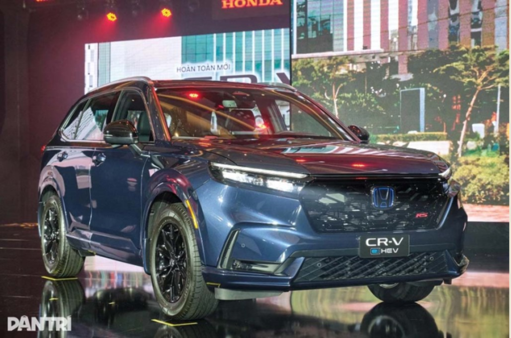 Lắp ráp xe hybrid ở Việt Nam: Rót trăm triệu USD, khách hàng hưởng lợi kép