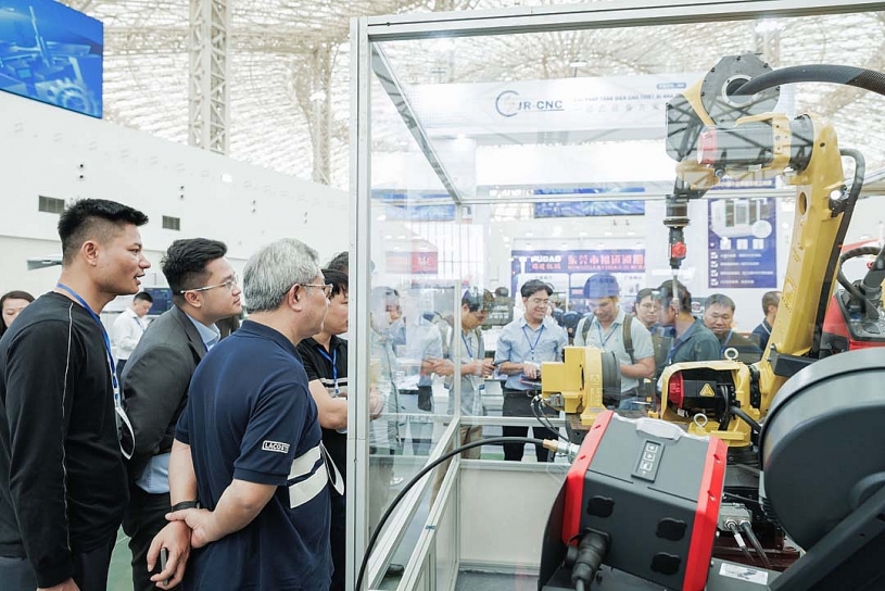 Tuần lễ Công nghiệp và Công nghệ Việt Nam 2025: Hội tụ tri thức, kết nối công nghệ, kiến tạo tương lai bền vững Tuần lễ Công nghiệp và Công nghệ Việt Nam 2025: Hội tụ tri thức, kết nối công nghệ, kiến tạo tương lai bền vững