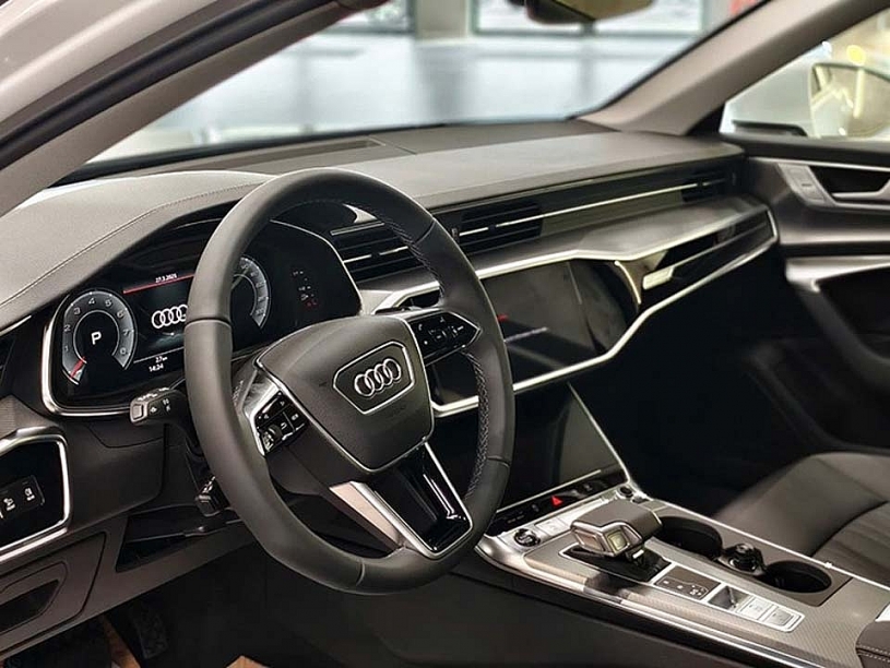 Audi gia nhập đường đua giảm giá, ưu đãi gần 380 triệu đồng cho xe đời mới Audi gia nhập đường đua giảm giá, ưu đãi gần 380 triệu đồng cho xe đời mới