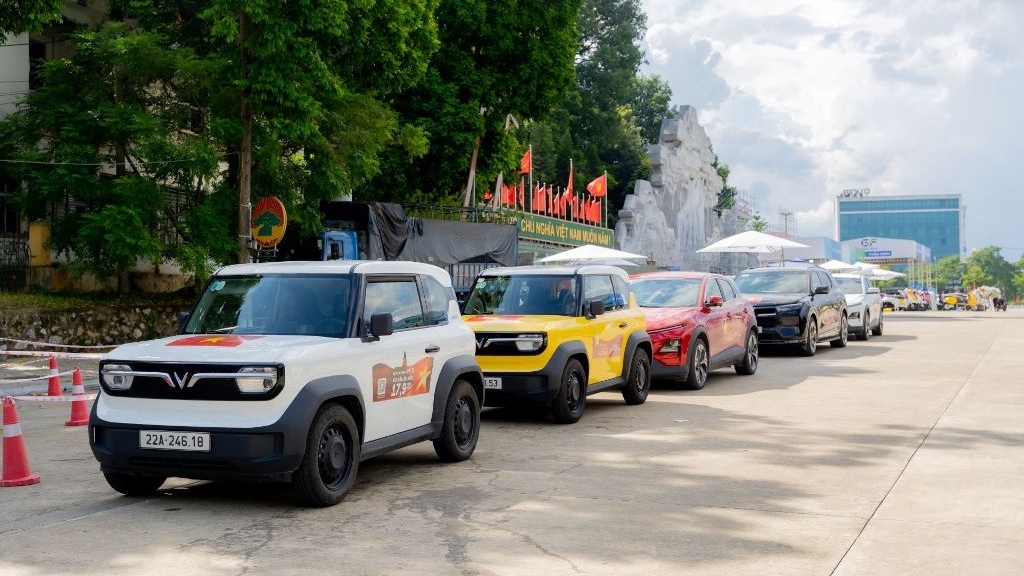 VinFast VF 3 - Dễ mua, dễ lái, “chân ái” cho người mua ô tô lần đầu