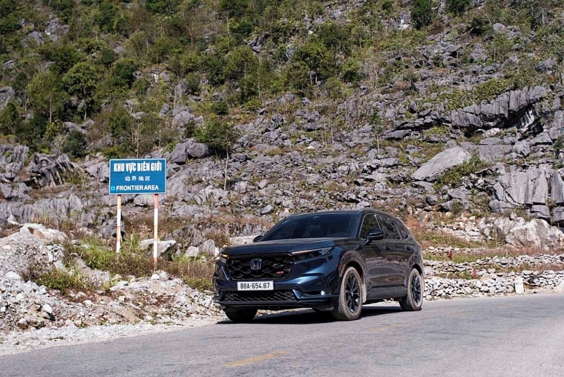 Honda CR-V e:HEV bản nâng cấp ra mắt đầu 2026: Thêm phiên bản mới, nâng trải nghiệm người dùng