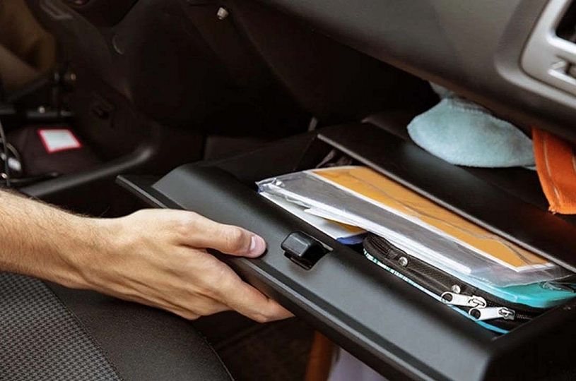 Ô tô bị ngập nước: Những việc cần làm để giảm thiểu thiệt hại Ô tô bị ngập nước: Những việc cần làm để giảm thiểu thiệt hại