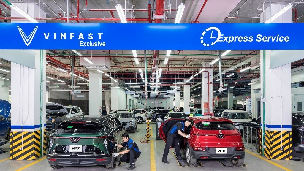 VinFast hỗ trợ đặc biệt cho khách hàng chịu ảnh hưởng bởi mưa lụt tại miền Trung