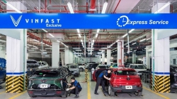 VinFast hỗ trợ đặc biệt cho khách hàng chịu ảnh hưởng bởi mưa lụt tại miền Trung