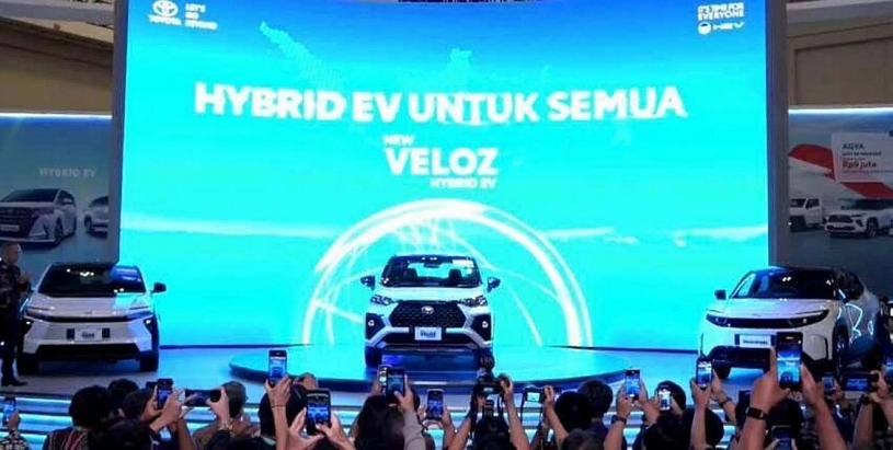 Toyota Veloz Hybrid 2026 ra mắt ở Indonesia, hứa hẹn sẽ bán tại Việt Nam Toyota Veloz Hybrid 2026 ra mắt ở Indonesia, hứa hẹn sẽ bán tại Việt Nam