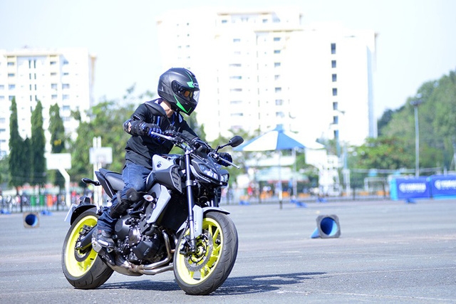 hinh anh yamaha mt 09 dong co 847cc tai viet nam gia ban 299 trieu