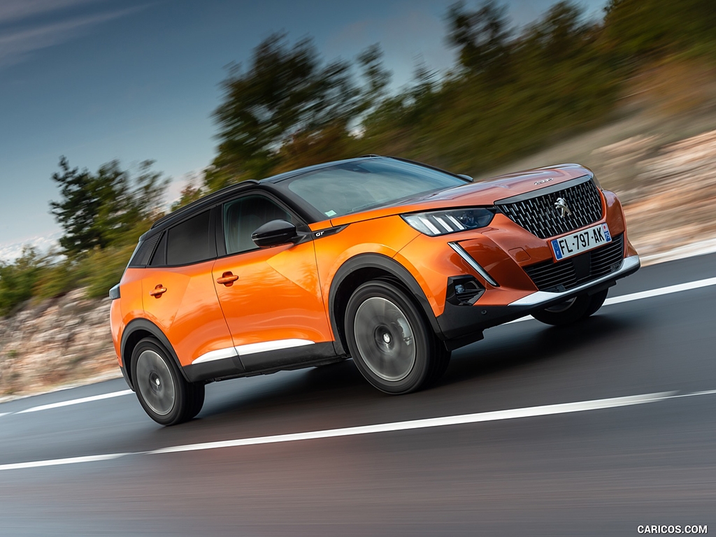 Video đánh giá nhanh Peugeot 2008- đối thủ của Toyota Corolla Cross