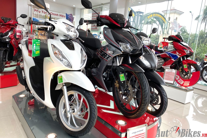 Bảng giá xe máy Honda ngày 1/2/2021
