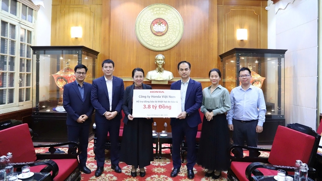 Honda Việt Nam chung tay hỗ trợ gần 4 tỷ đồng cho người dân vùng lũ