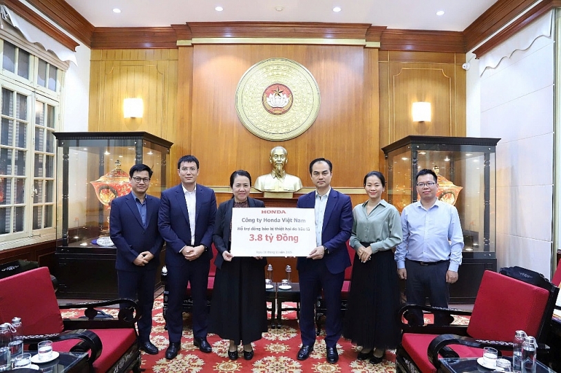 Honda Việt Nam chung tay hỗ trợ gần 4 tỷ đồng cho người dân vùng lũ