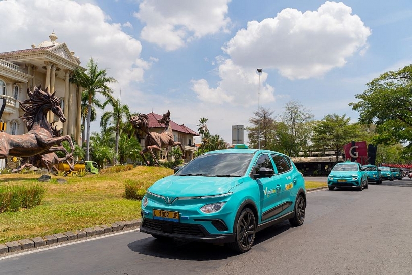 GREEN SM được vinh danh Top 10 Thương hiệu Vận tải Đường bộ tại Indonesia