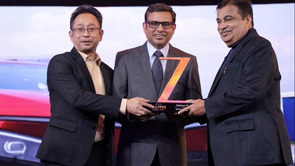 VinFast VF 7 được vinh danh “Thiết kế của Năm” tại Zee Media Auto Summit 2025