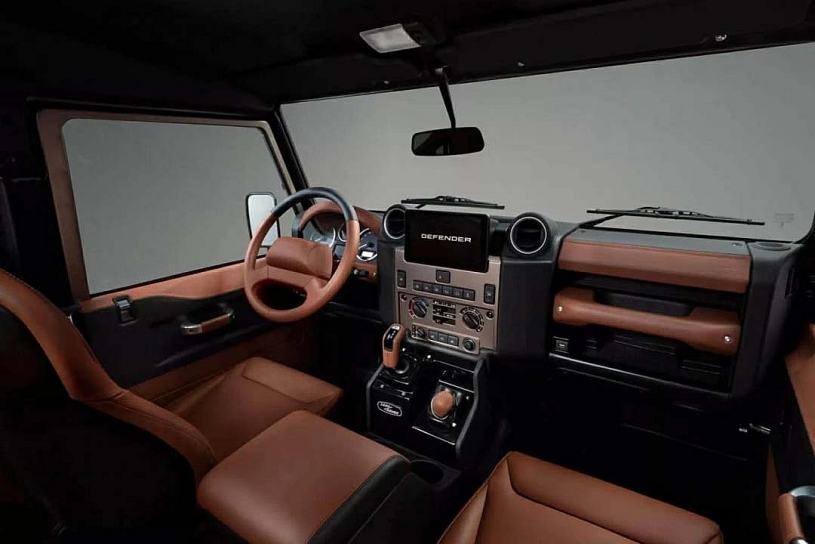 Land Rover Defender V8 có thêm lựa chọn về nội - ngoại thất mới Land Rover Defender V8 có thêm lựa chọn về nội - ngoại thất mới