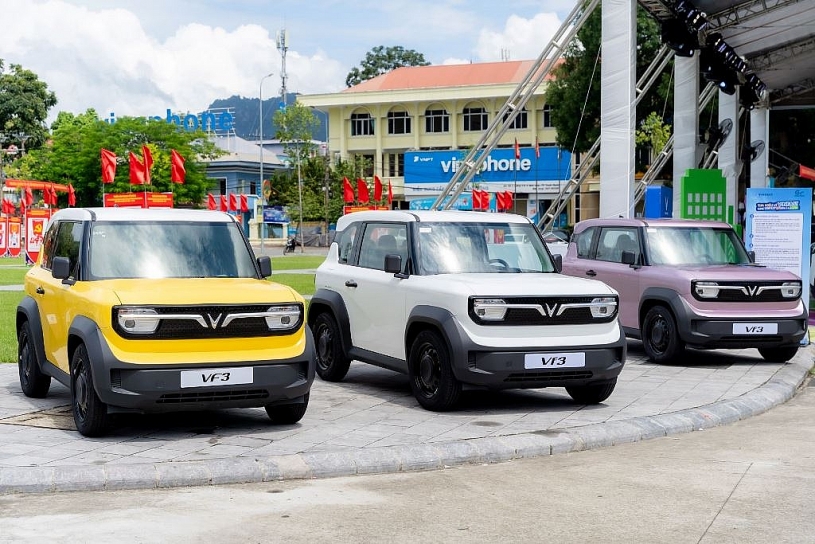 Đa dụng, cá tính, tiết kiệm: VinFast VF 3 tạo “làn sóng” sở hữu ô tô của người trẻ Việt