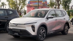 Loạt ô tô mới mở bán trong năm 2025 nhanh chóng “đốn tim” khách Việt