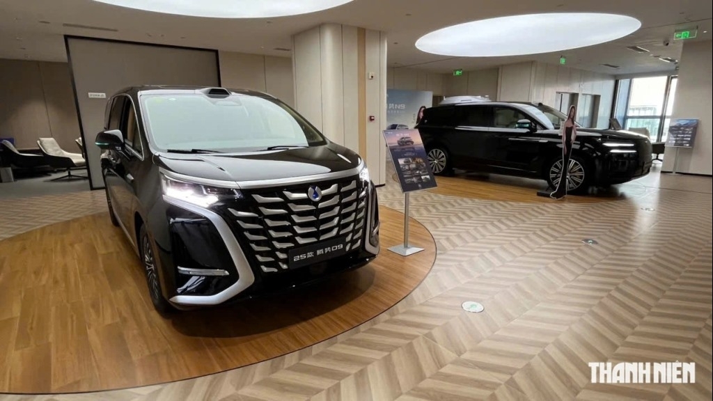 BYD hé lộ về khả năng phân phối Denza, Fang Cheng Bao tại Việt Nam