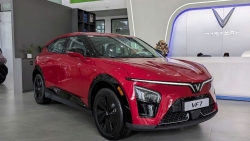 Ưu đãi khủng dịp cuối năm, cơ hội sở hữu VF 7 Eco – “nhà vô địch kép” của phân khúc C-SUV