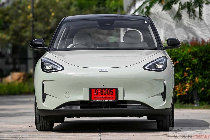 Ô tô điện ăn khách nhất Trung Quốc sắp về Việt Nam, đi 400km/lần sạc