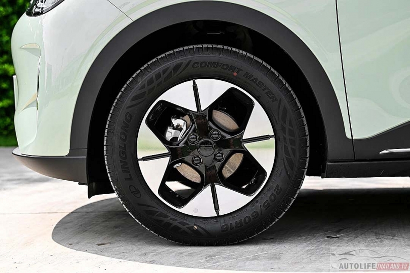 Ô tô điện ăn khách nhất Trung Quốc sắp về Việt Nam, đi 400km/lần sạc