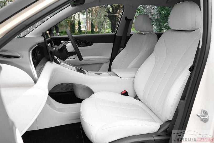 Ô tô điện ăn khách nhất Trung Quốc sắp về Việt Nam, đi 400km/lần sạc