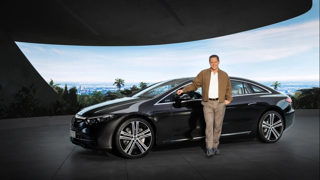 Nhà thiết kế gắn bó gần 30 năm quyết định rời bỏ Mercedes-Benz