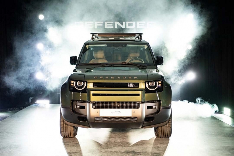 Khám phá Land Rover Defender phiên bản mới vừa ra mắt tại Việt Nam