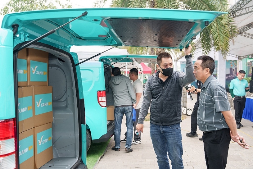 VinFast EC Van - “Làn gió mới” tiết kiệm, hiệu quả cho kinh doanh vận tải hàng hóa VinFast EC Van - “Làn gió mới” tiết kiệm, hiệu quả cho kinh doanh vận tải hàng hóa