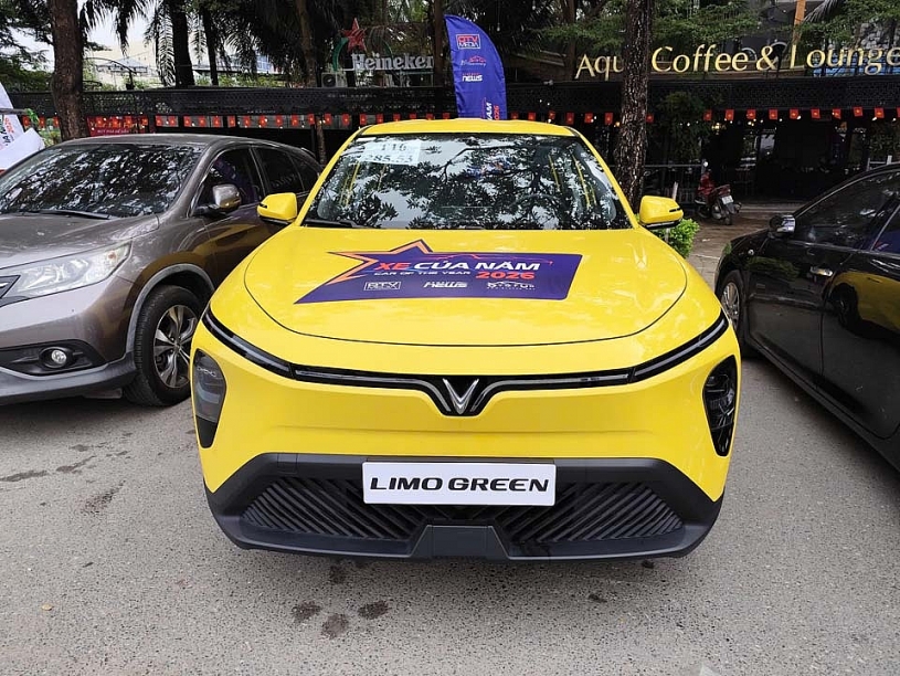 VinFast Limo Green giành giải xe của năm phân khúc MPV phổ thông