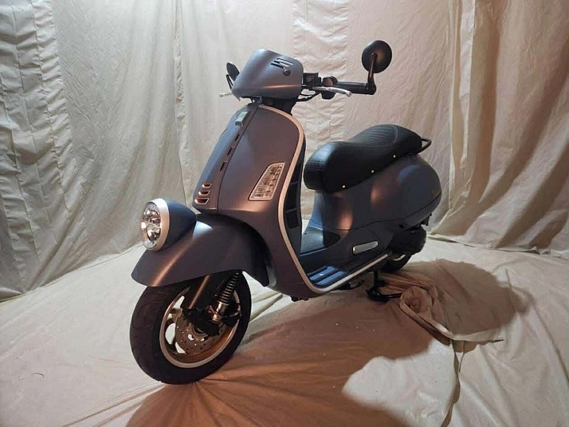 Vespa Officina 8 GTV 300 và Sprint 150 chính thức ra mắt
