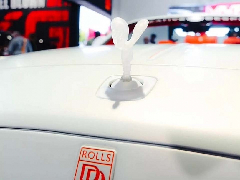 Rolls-Royce Dawn độ độc lạ, chỉ có 25 chiếc toàn cầu