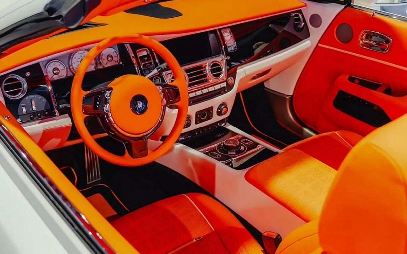 Rolls-Royce Dawn độ độc lạ, chỉ có 25 chiếc toàn cầu