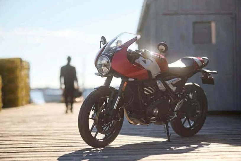 Triumph tracker 400 và thruxton 400 chính thức ra mắt thị trường quốc tế