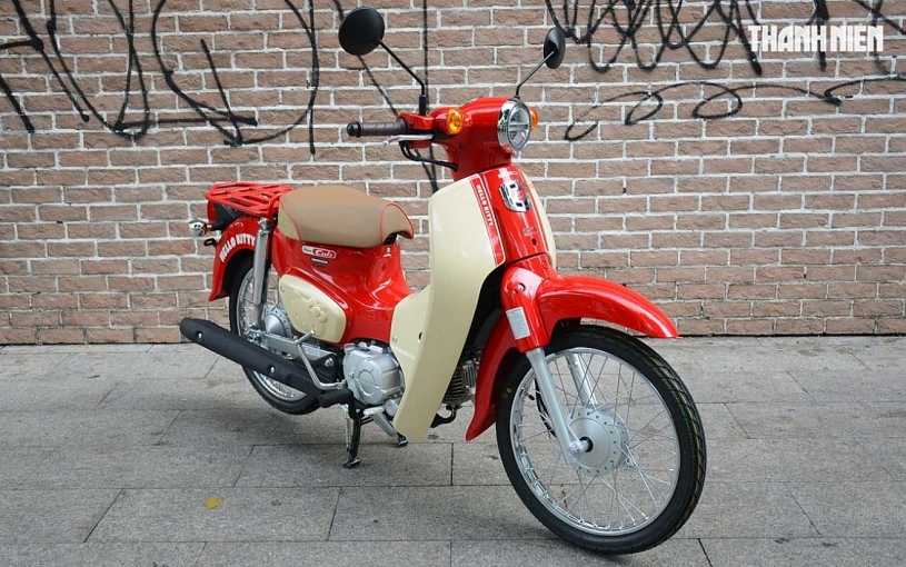 Xe máy 50 phân khối nhập khẩu về Việt Nam, giá cao sao vẫn hút khách?