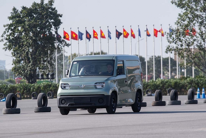 VinFast giới thiệu hệ sinh thái giao thông xanh toàn diện tại Vietnam Mobility Show 2025